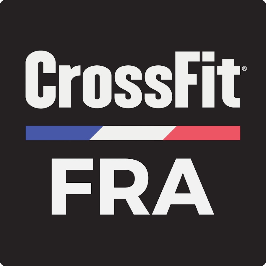 Logo CrossFit FRA blanc avec barre tricolore française sur fond noir.